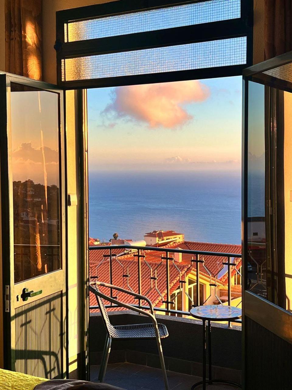 Sunset Star With Sea View Apartment Calheta  Exterior photo